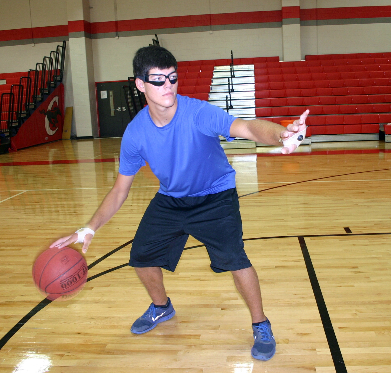 VOOYE Durable basketball dribbling Dribble Specs occhiali occhiali basket abilità formazione aiuto per i bambini oltre 6 